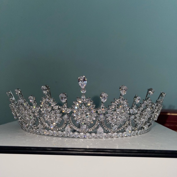 Wedding crown